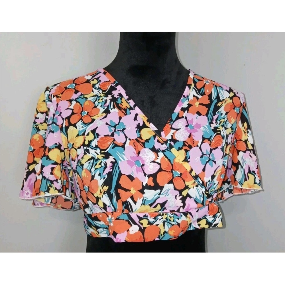 SHEIN 2 piece set tropical print new without tags never worn!!